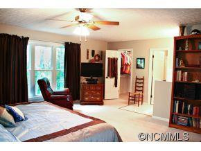 111 Hilltop Rd - Photo 13