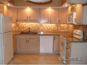 9 Stuart Circle - Photo 4