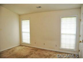 165 Meadow Pathway Drive - Photo 11