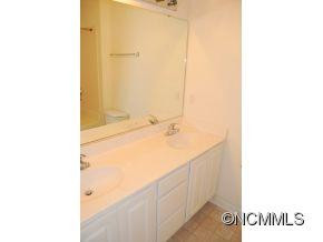 165 Meadow Pathway Drive - Photo 19