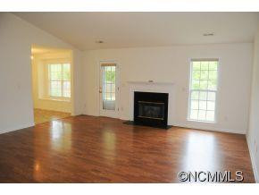 165 Meadow Pathway Drive - Photo 3