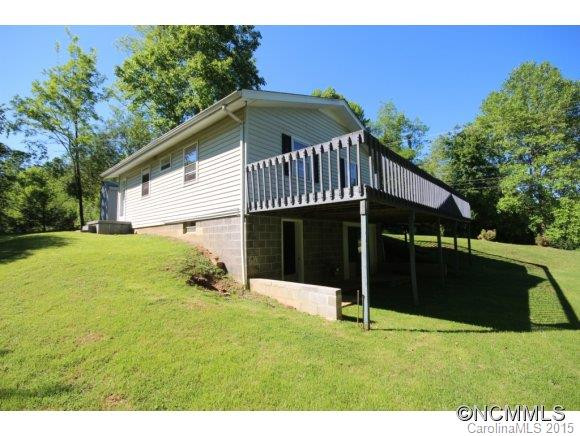 105 Burrell Mountain Road - Photo 2