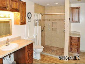14 Blackstone Avenue - Photo 8