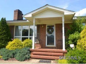 227 GIBBS ROAD - Photo 2