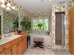 227 GIBBS ROAD - Photo 12