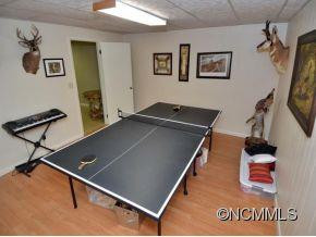 227 GIBBS ROAD - Photo 14