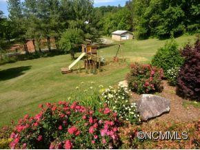 227 GIBBS ROAD - Photo 16