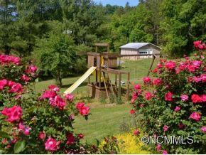 227 GIBBS ROAD - Photo 17