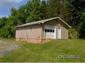 227 GIBBS ROAD - Photo 19