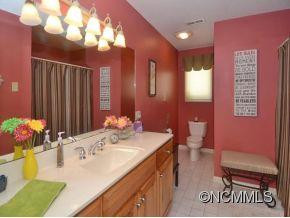 227 GIBBS ROAD - Photo 8