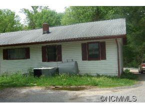 1838 Old Haywood - Photo 2