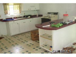 1838 Old Haywood - Photo 3