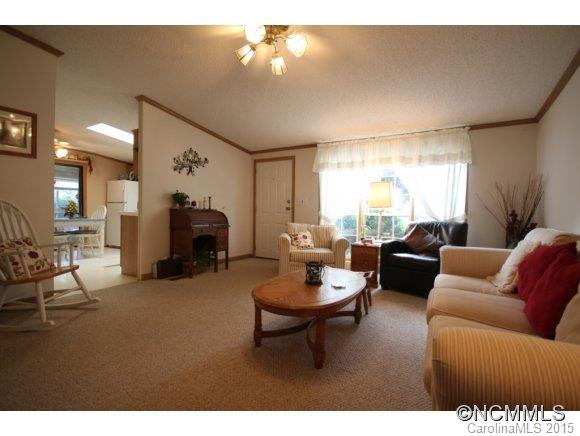 212 Riverwind Drive - Photo 3