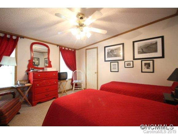 212 Riverwind Drive - Photo 6