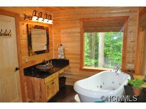 184 Sunlight Path - Photo 10