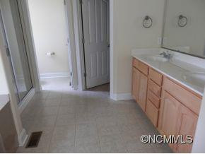 558 Grand Oaks Drive - Photo 9