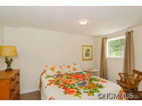 129 Carrier Street - Photo 15