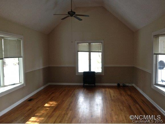 1726 Buchanan Loop - Photo 9