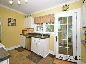 302 SHEPHERD STREET - Photo 5