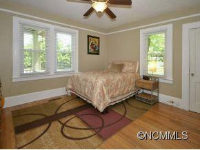302 SHEPHERD STREET - Photo 9