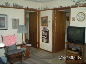 409 Little Cove Rd - Photo 6