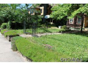 127 Montford Ave. - Photo 3