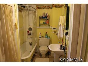127 Montford Ave. - Photo 8