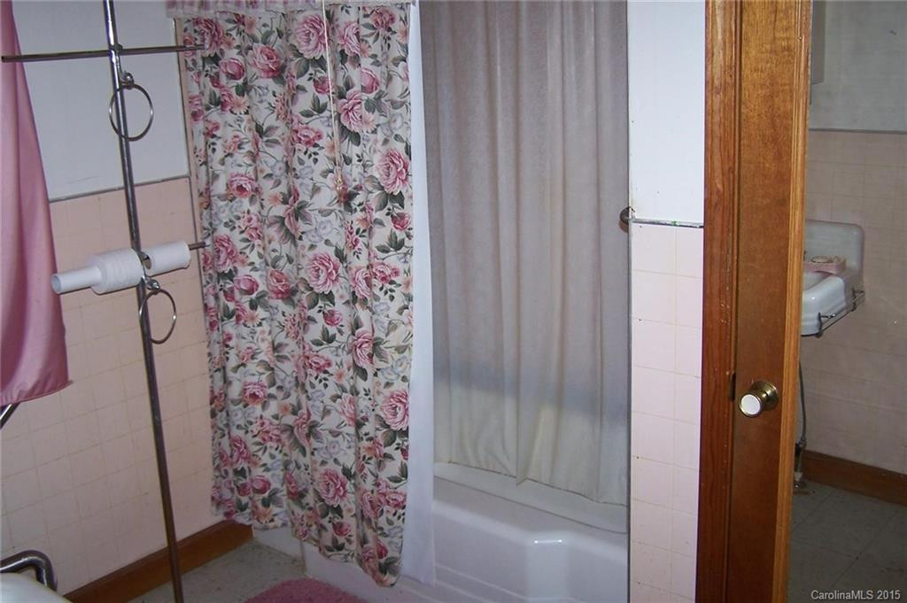 140 Painter Road - Photo 5