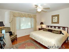 417 Crowfields Drive - Photo 9