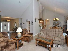 60 MOUNTAIN SHADOWS DRIVE - Photo 5