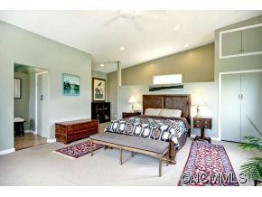 19 Westview Road - Photo 17