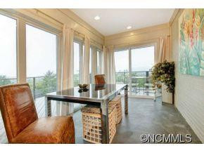 19 Westview Road - Photo 10