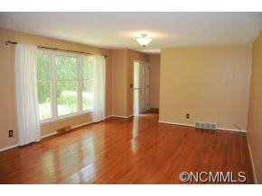 116 Chickadee Cir - Photo 10