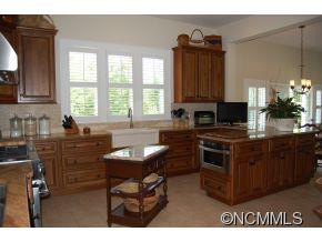 1824 Kanuga Rd - Photo 9