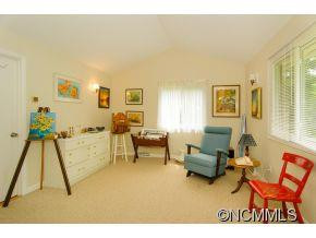 686 NEW HAW CREEK - Photo 8