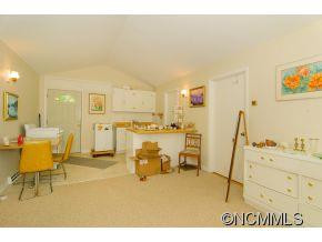 686 NEW HAW CREEK - Photo 9