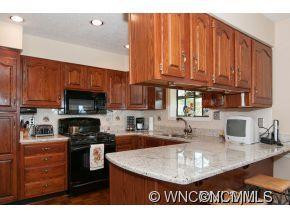 703 Fleetwood Plaza - Photo 9