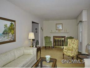 412 PERIWINKLE DRIVE - Photo 3