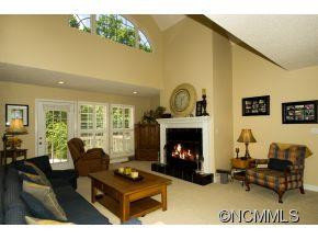 108 BRIDLEWOOD TRAIL - Photo 4