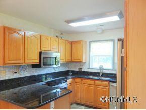 445 Glensprings Drive - Photo 4
