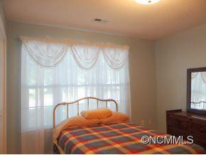 445 Glensprings Drive - Photo 8