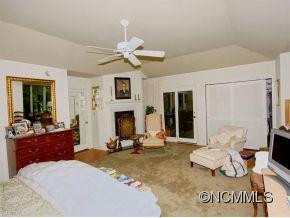 219 Estate Drive - Photo 13