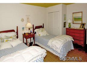 219 Estate Drive - Photo 15