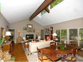 219 Estate Drive - Photo 4