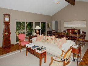 219 Estate Drive - Photo 7