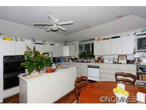 219 Estate Drive - Photo 9