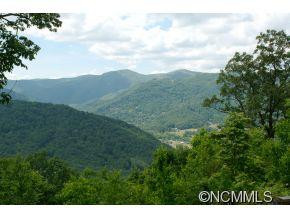 1764 SUMMIT DRIVE - Photo 2