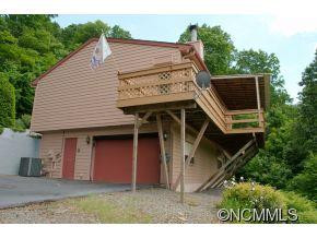 1764 SUMMIT DRIVE - Photo 15