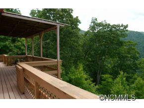 1764 SUMMIT DRIVE - Photo 21