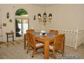 1764 SUMMIT DRIVE - Photo 22